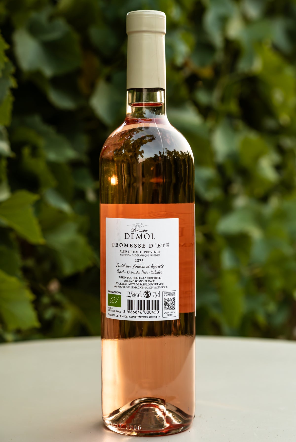 Dos de la bouteille de rosé Promesse d'été du Domaine Demol : mentions légales et code-barres