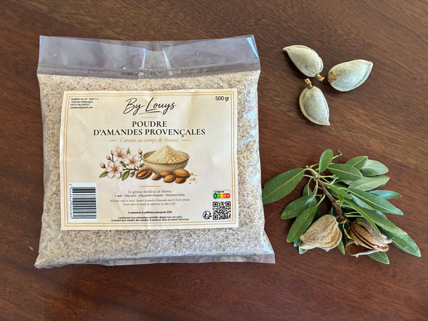 Sachet de 500 g de poudre d'amandes provençales By Louys, amandes en coque et rameau d'amandier